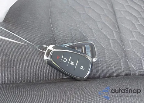 2019 Chevrolet Equinox Lt z USA, uszkodzony, nr VIN 2GNAXJEV0K6250219